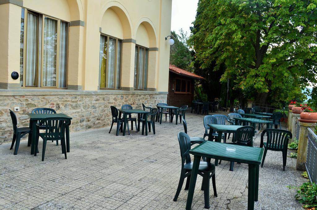 Hotel Oasi Neumann Cortona Luaran gambar