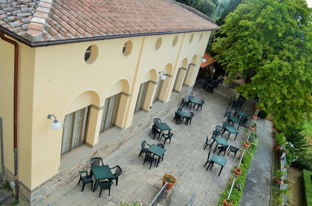 Hotel Oasi Neumann Cortona Luaran gambar