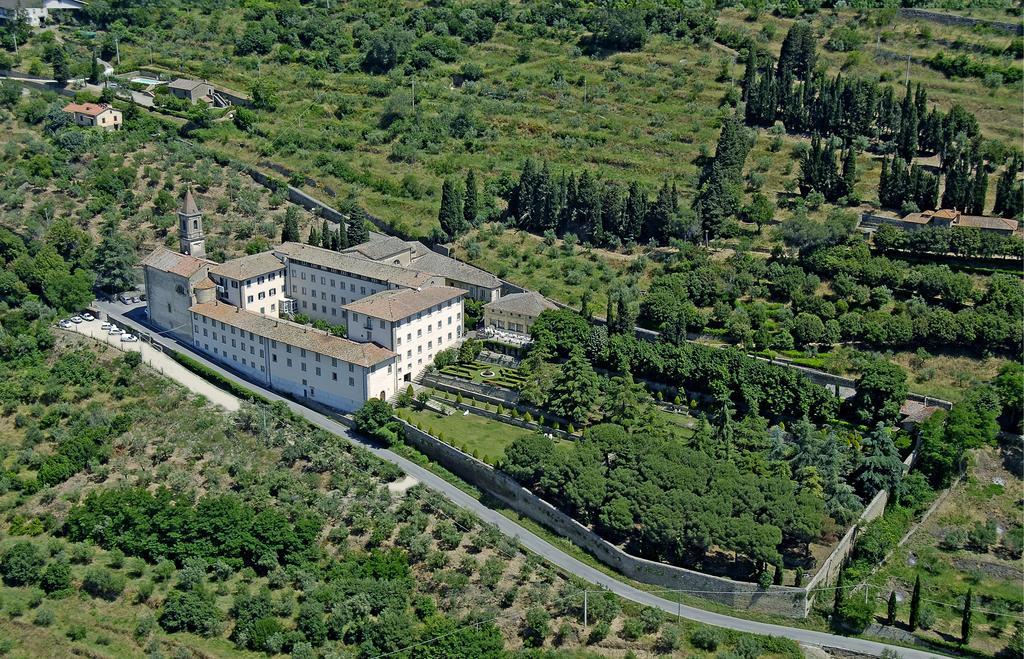 Hotel Oasi Neumann Cortona Luaran gambar